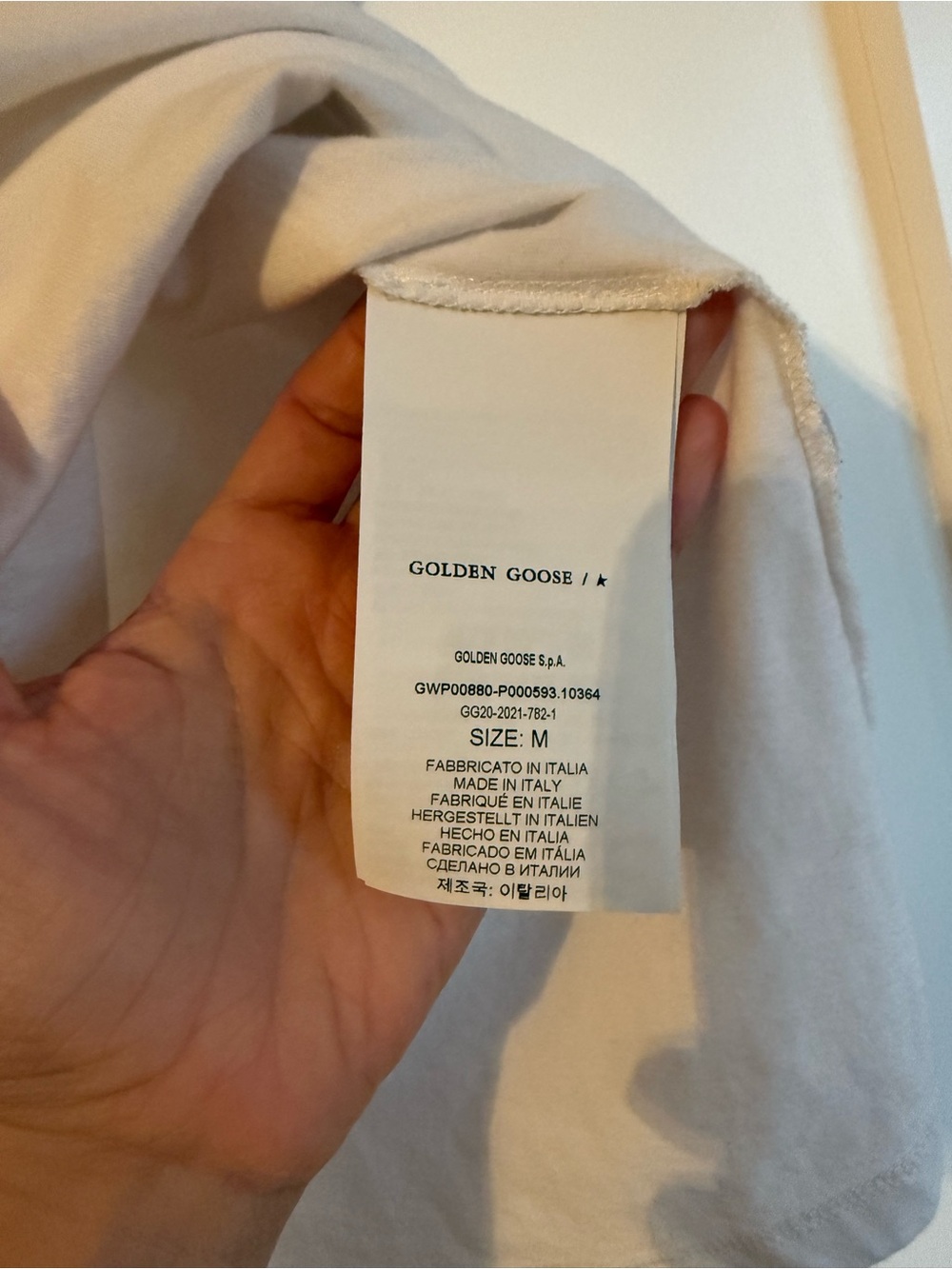 Golden Goose White Short-Sleeve Crew T-Shirt with Black Star - Picture 3 of 3